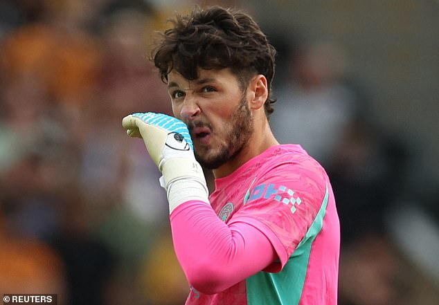 James Trafford beginnt für Man City gegen Tottenham - seinen zweiten Start in Folge über Ederson