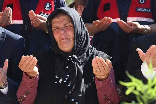 Stadt Eren Bülbüls Mutters Mutter Unterstützung für den Terrorprozess! Ich kenne das Feuer, das in mir brennt