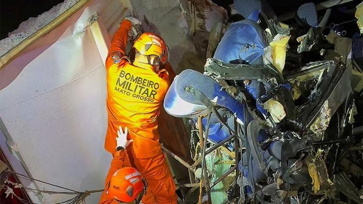 Unfall wie Massaker in Brasilien: 11 Tote 45 verletzt Unfall wie Massaker in Brasilien: 11 Tote 45 verletzt