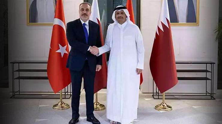 Außenminister Hakan Fidan traf sich mit seinem Gegenstück El Sani in Doha