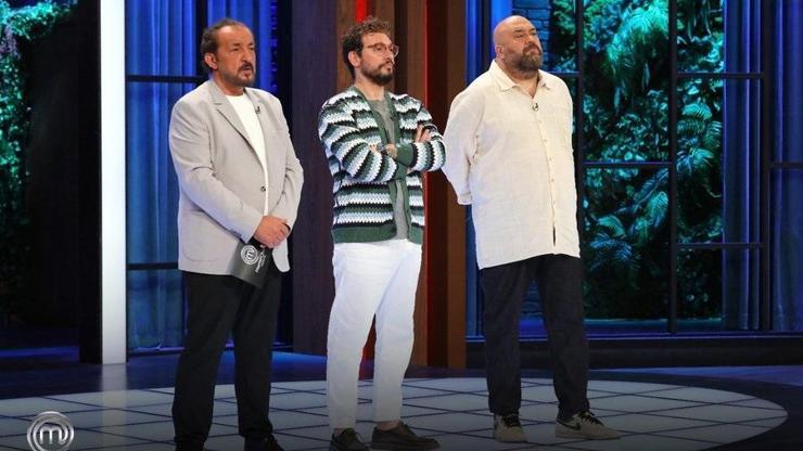 Wer war MasterChef -Kandidat? Hier sind die Namen, die in den Qualifying Pot eintreten! 13. August 2025 Was ist im MasterChef -Immunitätsspiel passiert? Wer war MasterChef -Kandidat? Hier sind die Namen, die in den Qualifying Pot eintreten! 13. August 2025 Was ist im MasterChef -Immunitätsspiel passiert?