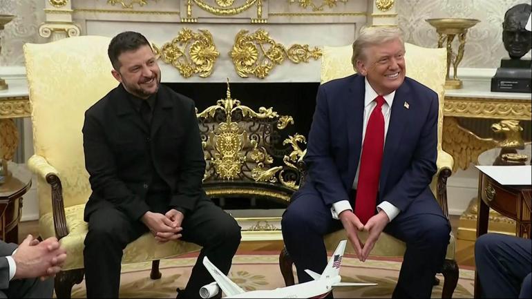 Zelenskis Anzug erhielt die vollen Noten von Trump