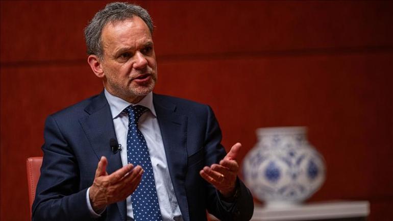 Last Minute | Gaza Crack in den Holland Resignation News kam nach dem anderen