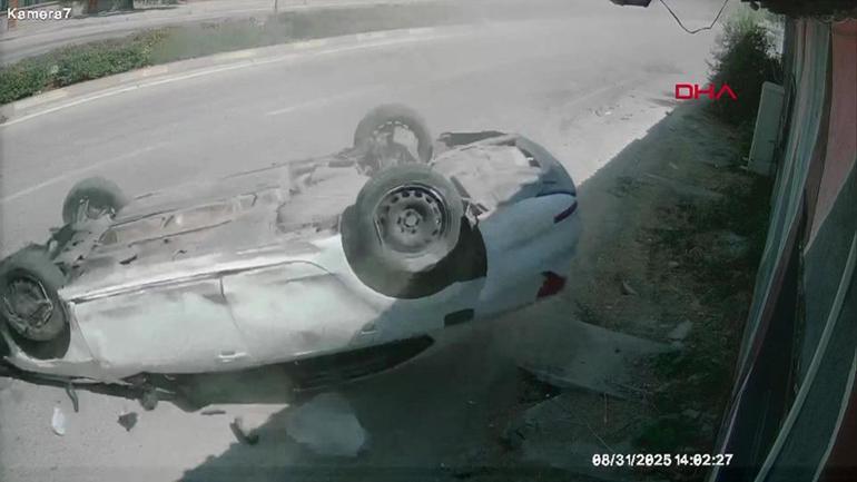 Die Erinnerung an den Unfall waren die Autos, die die Zuflucht auf der Kamera trafen.
