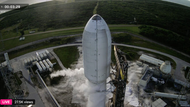 SpaceX trug die neuen Satelliten von Amazon, die Internet vom Raum bis zur Umlaufbahn anbieten