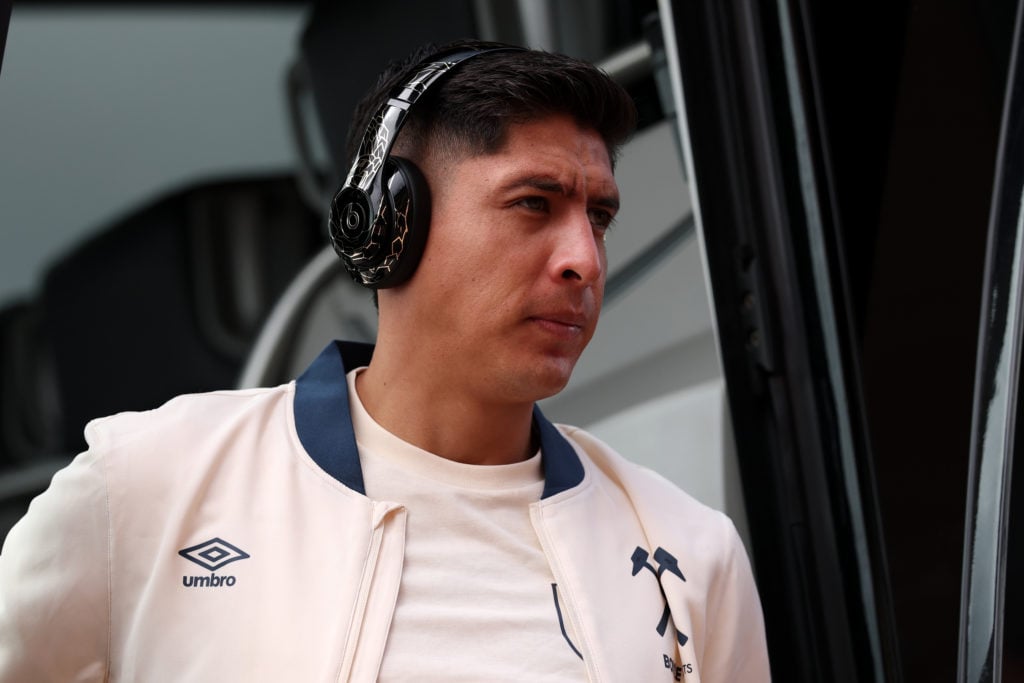 Edson Alvarez steigt aus dem West Ham -Teamtrainer in Sunderland aus