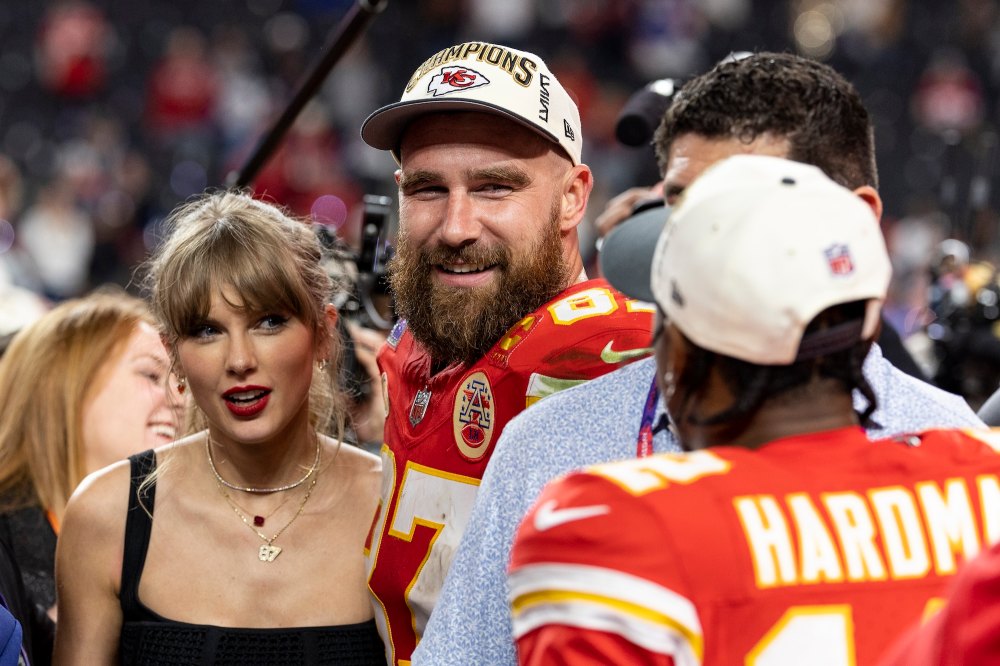 Taylor Swift und Travis Kelce im Sommer, die alles veränderten