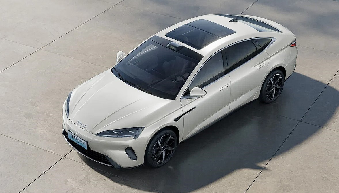 BYD führte das Limousinenmodellversiegel 07 DM-I mit Lidar ein