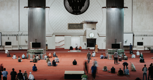 Istanbul Gebetszeiten 6. August 2025! Wann ist Istanbul Noon Prayer? Morgen, Mittag, Nachmittag, Abend