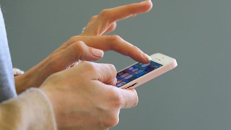 Überraschte Umfrageergebnisse: 28 Prozent der Erwachsenen sind online kontinuierlich Überraschte Umfrageergebnisse: 28 Prozent der Erwachsenen sind online kontinuierlich