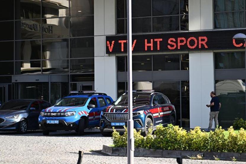 Dose Holding Operation Gebühren: Schmuggel, Betrug, Schwarze Geldwäsche 121 Unternehmen, darunter Hertürk und Show TV, wurden beschlagnahmt
