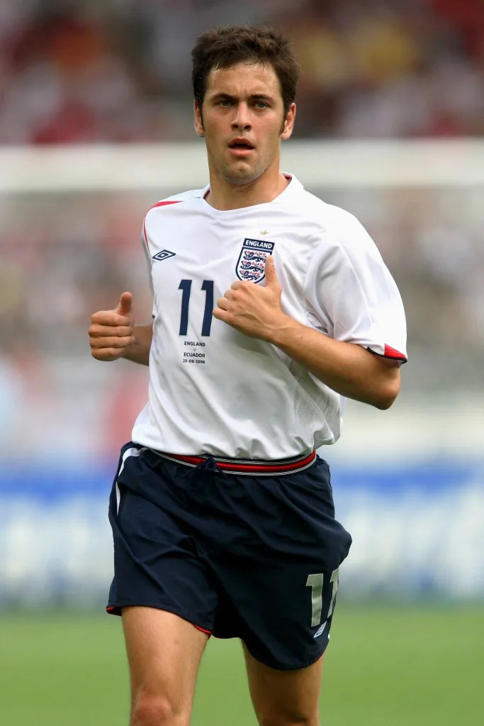 Joe Cole tritt im FIFA -Weltcup -Finale 2006 an. Getty Images