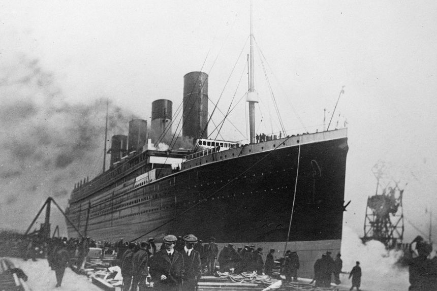 Die Titanic, bevor es auf seiner schicksalhaften Reise abreiste. Es sank in der Nacht vom 14. bis 15. April 1912.